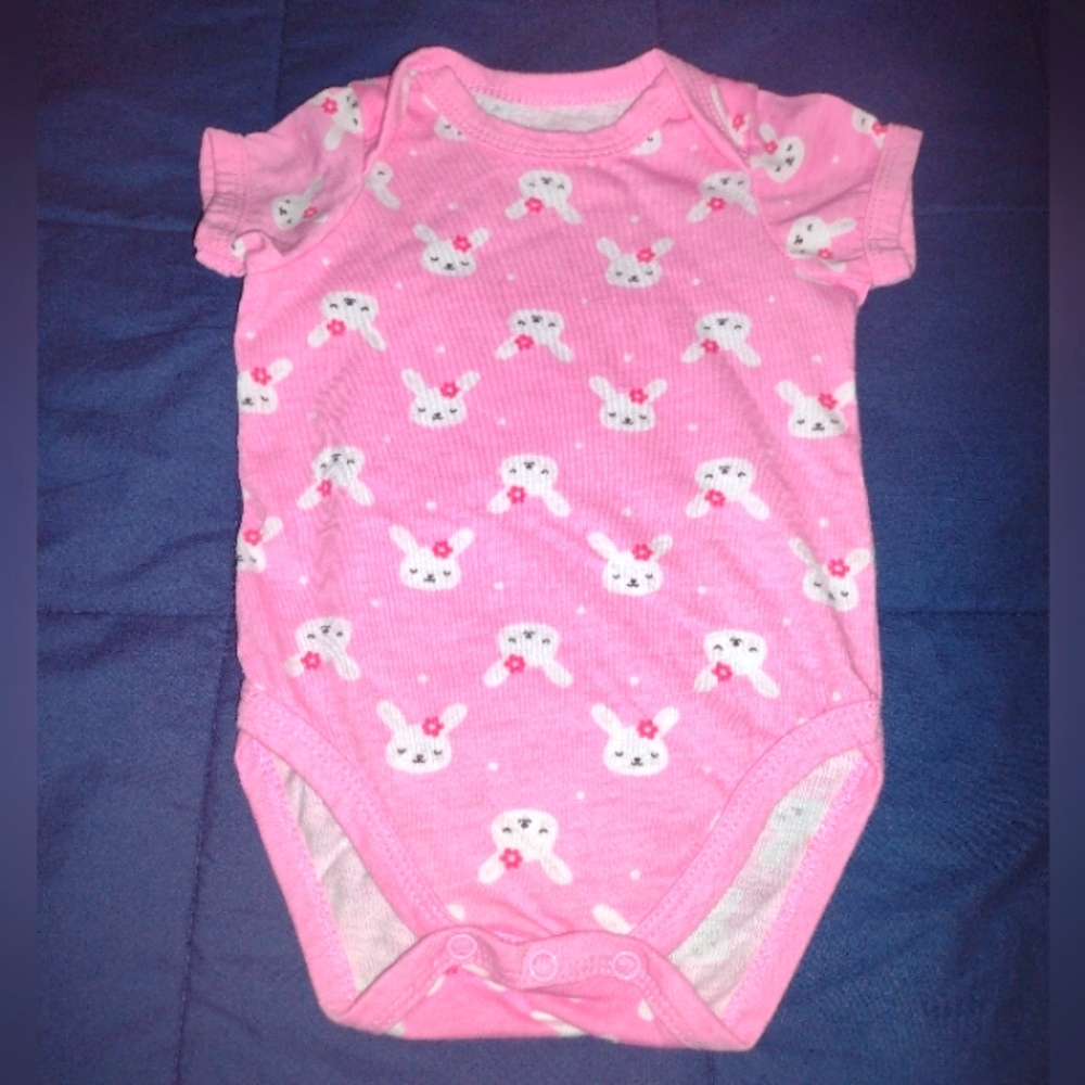 5 for $10 Emporio Baby Girl's Bunny Onesie Size 6-9 Months